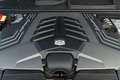 Lot 2023 Lamborghini Urus Perfomante