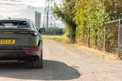 Lot 2023 Lamborghini Urus Perfomante