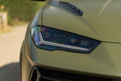 Lot 2023 Lamborghini Urus Perfomante