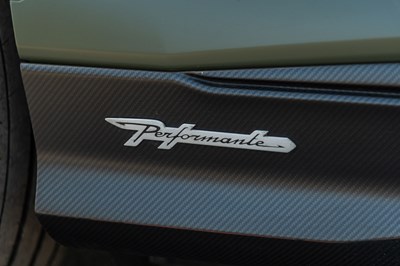 Lot 2023 Lamborghini Urus Perfomante