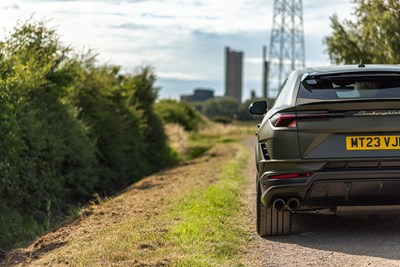 Lot 2023 Lamborghini Urus Perfomante
