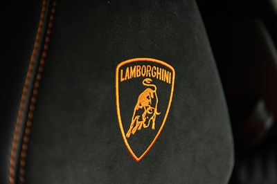 Lot 2023 Lamborghini Urus Perfomante