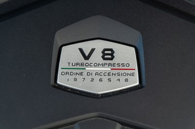 Lot 2023 Lamborghini Urus Perfomante