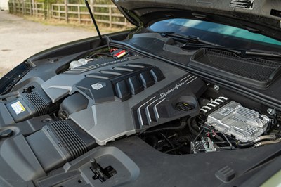 Lot 2023 Lamborghini Urus Perfomante