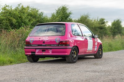 Lot 107 - 1994 Renault Clio Williams