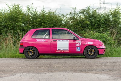 Lot 107 - 1994 Renault Clio Williams
