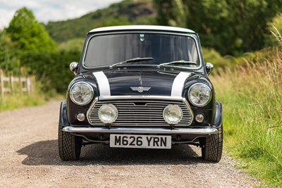Lot 1995 Mini Cooper