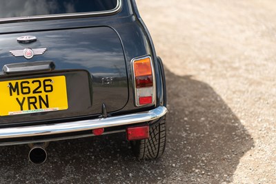 Lot 1995 Mini Cooper