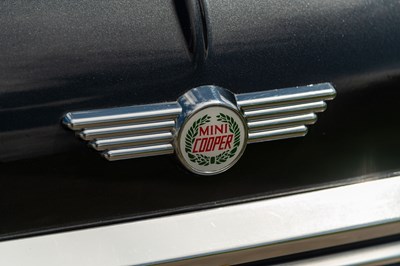Lot 1995 Mini Cooper