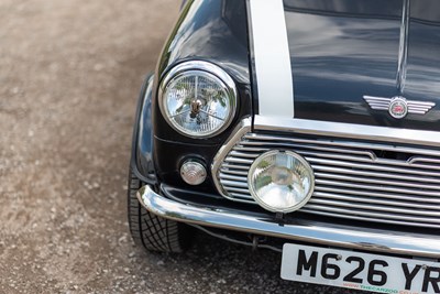 Lot 1995 Mini Cooper
