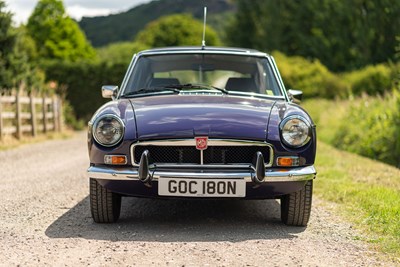 Lot 6 - 1974 MGB GT