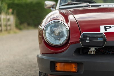 Lot 26 - 1976 MG B Roadster