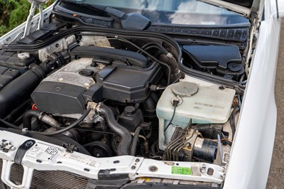 Lot 14 - 1996 Mercedes C200 Classic