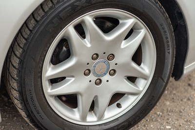 Lot 2000 Mercedes CL500
