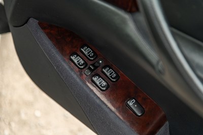 Lot 2000 Mercedes CL500