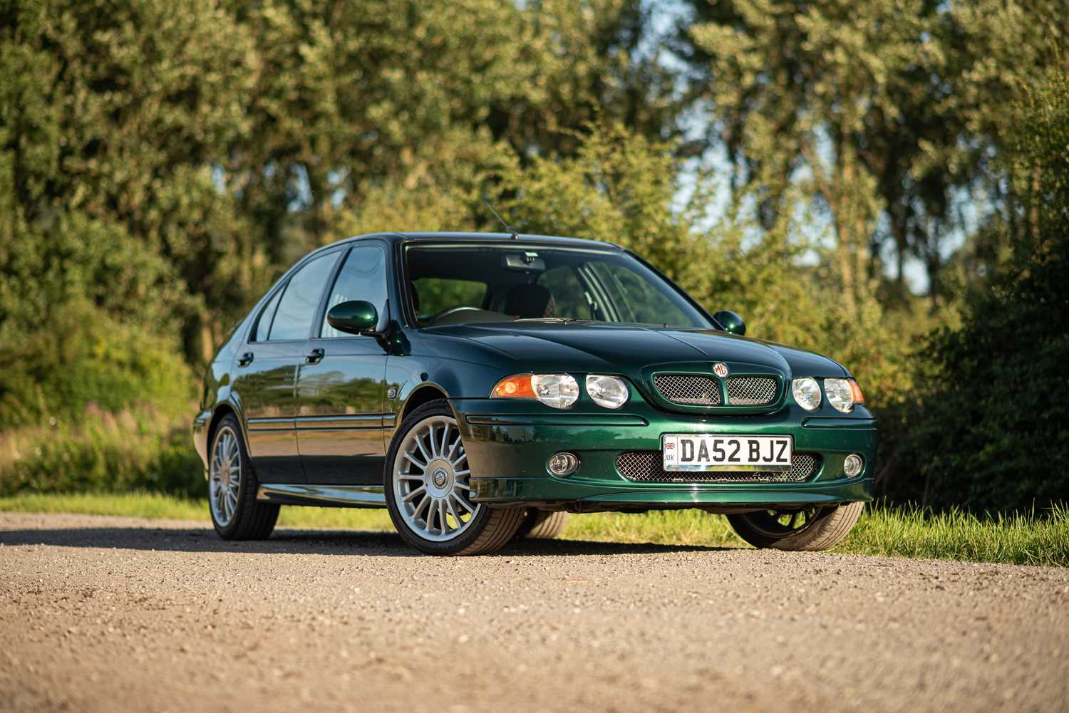 Lot 27 - 2002 MG ZS 120