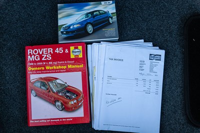 Lot 27 - 2002 MG ZS 120