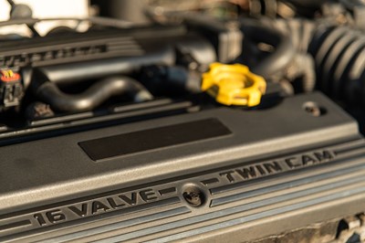 Lot 27 - 2002 MG ZS 120