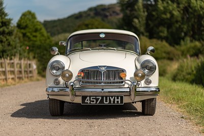 Lot 69 - 1957 MGA 1500 Coupe