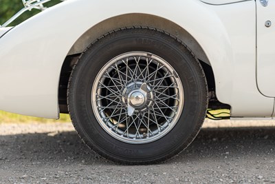 Lot 69 - 1957 MGA 1500 Coupe
