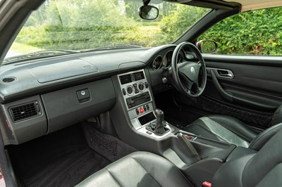 Lot 94 - 2001 Mercedes SLK230