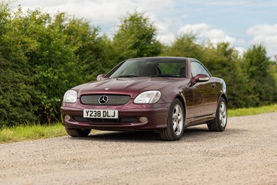 Lot 94 - 2001 Mercedes SLK230