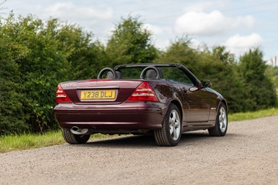 Lot 94 - 2001 Mercedes SLK230