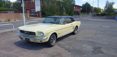 Lot 79 - 1966 Ford Mustang Coupe 289