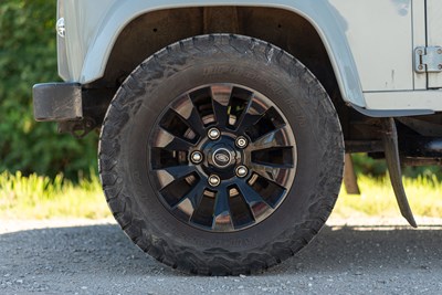 Lot 32 - 2014 Land Rover Defender 110XS