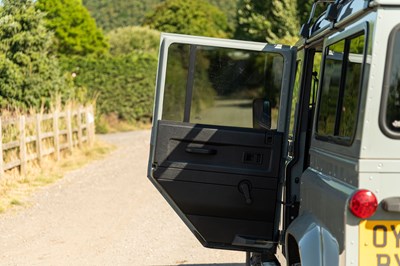 Lot 32 - 2014 Land Rover Defender 110XS