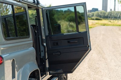 Lot 32 - 2014 Land Rover Defender 110XS