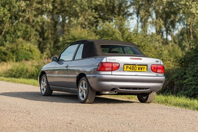 Lot 54 - 1997 Ford Escort Ghia Cabriolet