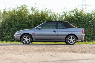 Lot 54 - 1997 Ford Escort Ghia Cabriolet