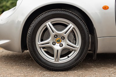 Lot 71 - 1998 Lotus Elise Series 1