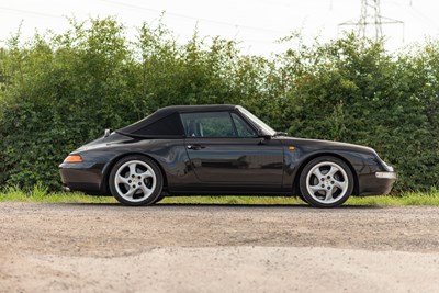 Lot 91 - 1997 Porsche 911 Carrera 2 Cabriolet