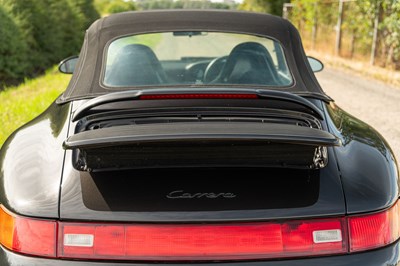 Lot 91 - 1997 Porsche 911 Carrera 2 Cabriolet