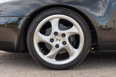 Lot 91 - 1997 Porsche 911 Carrera 2 Cabriolet