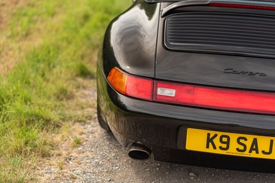 Lot 91 - 1997 Porsche 911 Carrera 2 Cabriolet