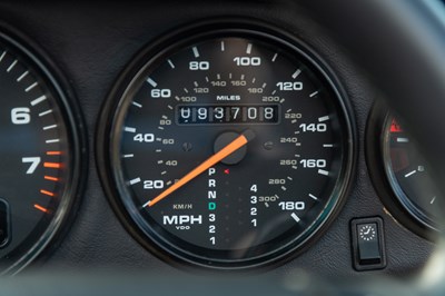 Lot 91 - 1997 Porsche 911 Carrera 2 Cabriolet