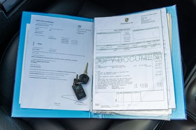 Lot 91 - 1997 Porsche 911 Carrera 2 Cabriolet