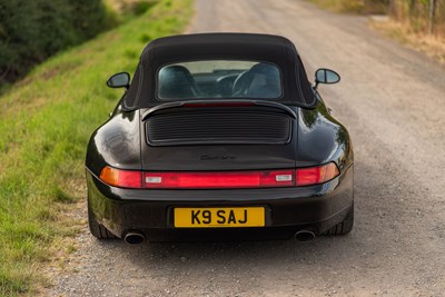 Lot 91 - 1997 Porsche 911 Carrera 2 Cabriolet