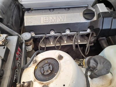 Lot 71 - 1991 BMW 318i Convertible