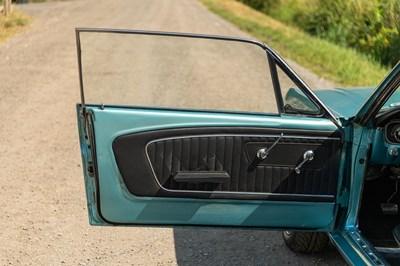 Lot 112 - 1964 Ford Mustang 260 V8