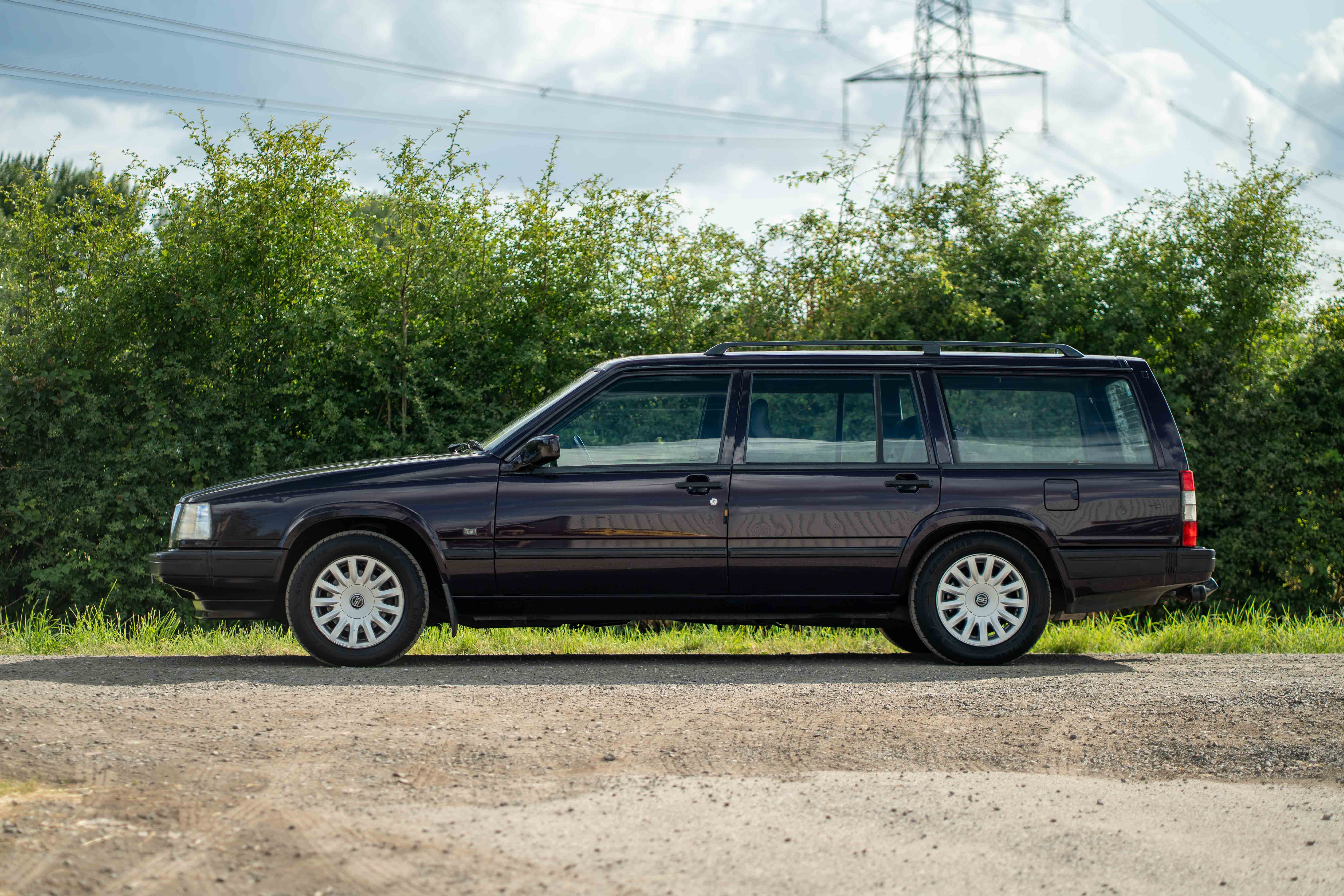 パルホット EQ-940 青 Lot 106 - 1998 Volvo 940 Celebration