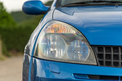 Lot 65 - 2003 Renault Clio Cup Sport 172