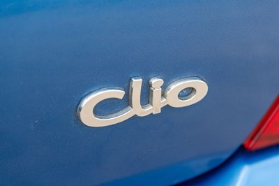Lot 65 - 2003 Renault Clio Cup Sport 172