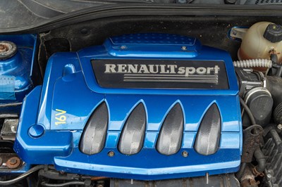 Lot 65 - 2003 Renault Clio Cup Sport 172