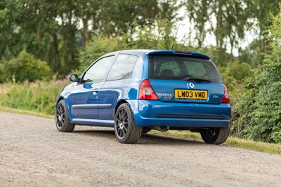 Lot 65 - 2003 Renault Clio Cup Sport 172