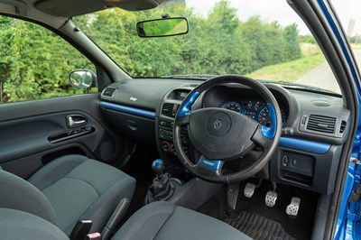 Lot 65 - 2003 Renault Clio Cup Sport 172