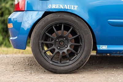 Lot 53 - 2003 Renault Clio Cup 182